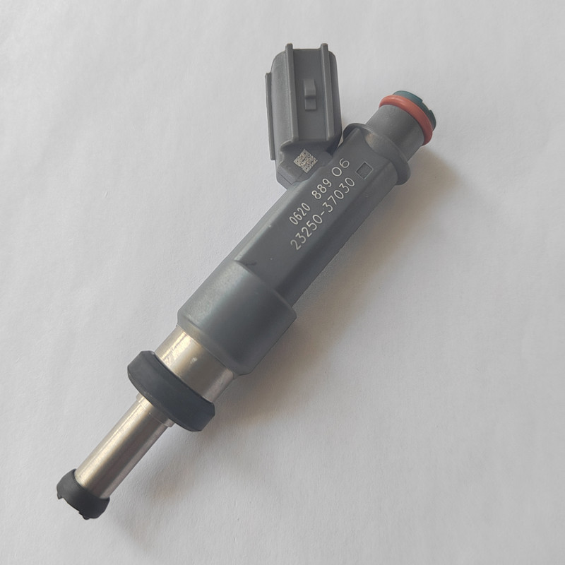23250 37030 - Injecteur de carburant